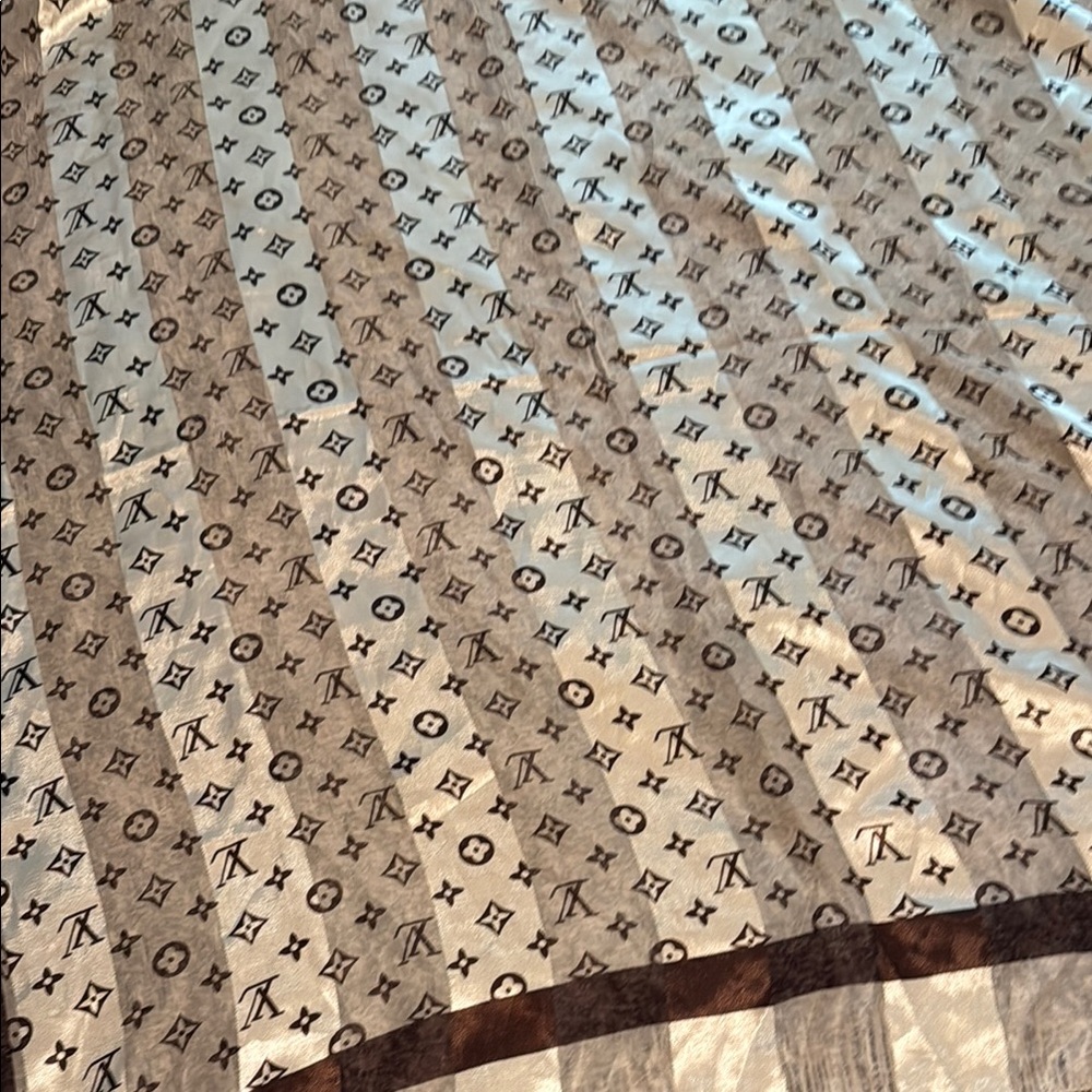 Vintage scarf- flawed